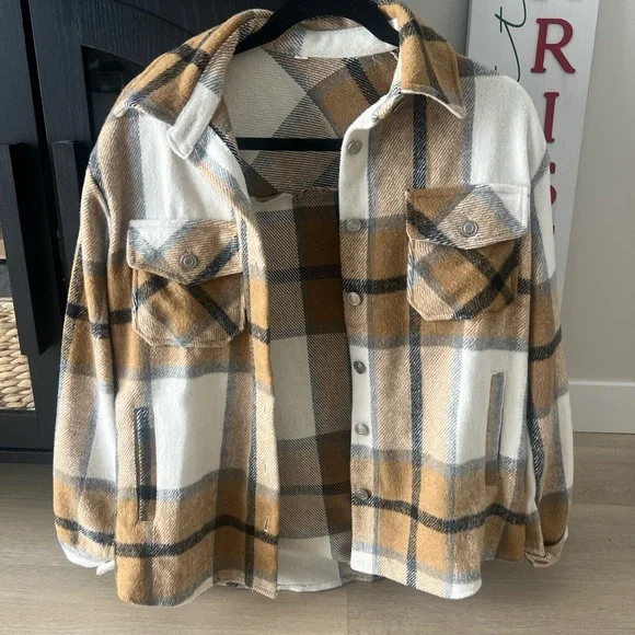 Multi Color Shacket - Picture 3 of 3